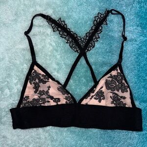 Victoria secret bra-let, worn but in good condition